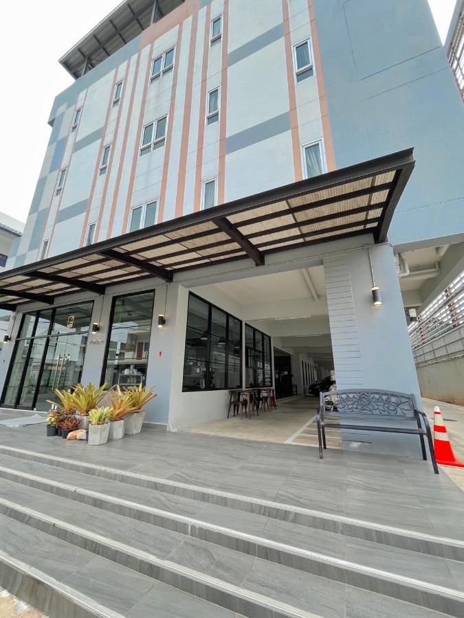 Sc Residences Сурат Тхани Екстериор снимка